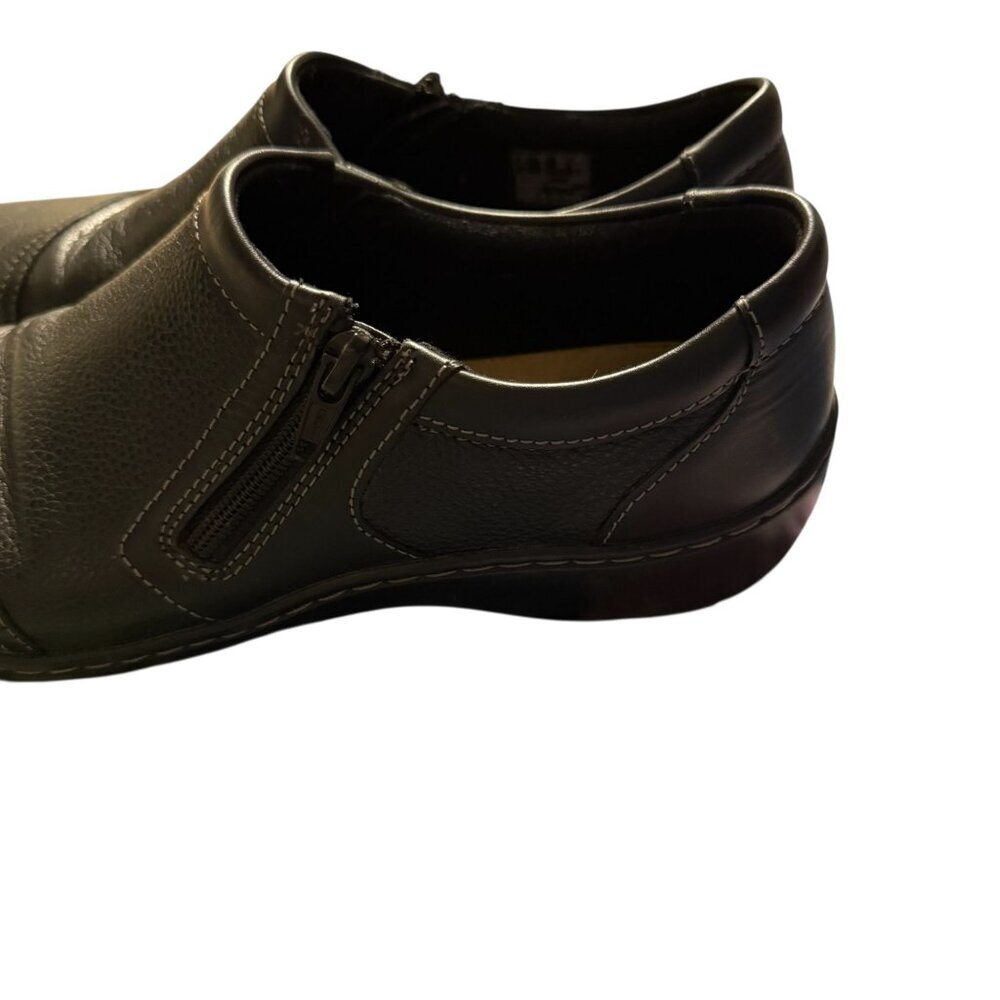 Clarks Womens Black Leather Cora Giny Loafers Slip on Shoes Zipper size 8 - Picture 4 of 7